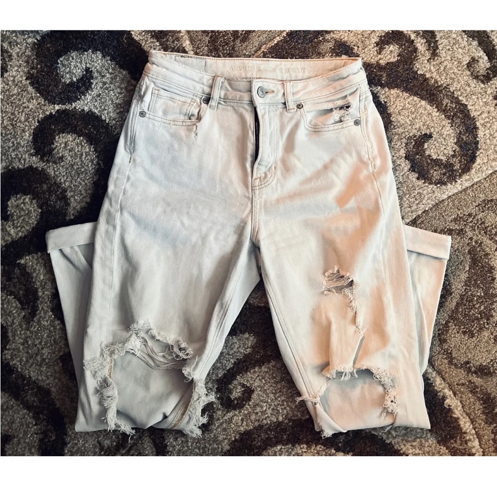 American Eagle Mom Jeans